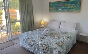 Unit 1 Sunbird On Lamond Holiday Home Airlie Beach Australia